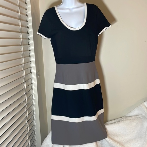 ANNE Klein Sheath Dress Size Medium - Picture 1 of 10